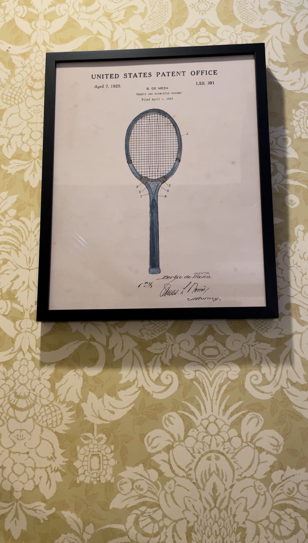 Tennis Racquet